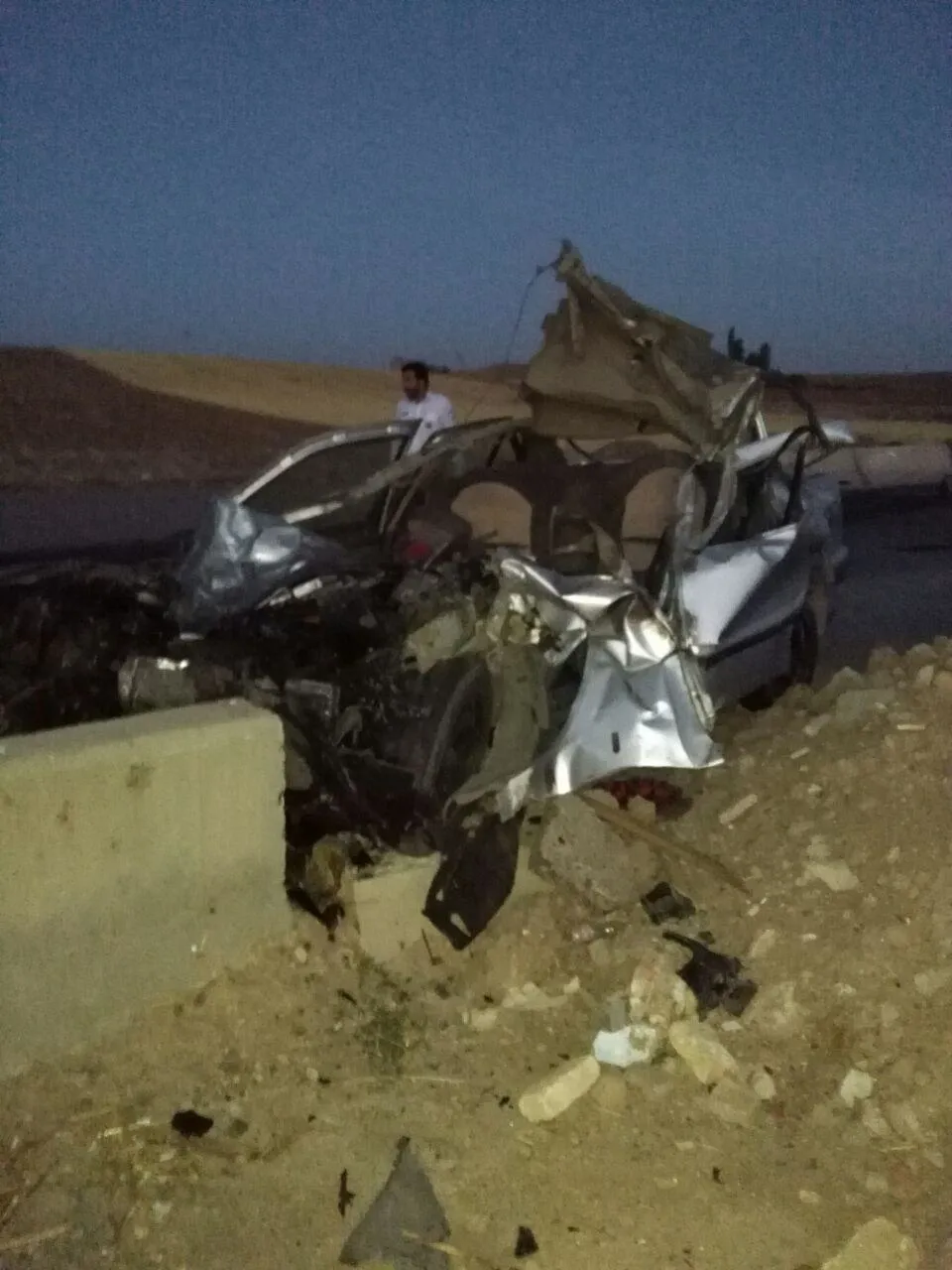 دربرخورد سمند و کامیون یک نفر جان باخت 