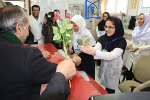 عیادت مسئولین شهرستان هشترود از بیماران بیمارستان هشترود